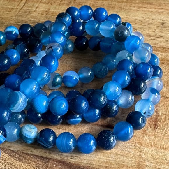 8mm Blue Banded Agate Bead Strands - Picture 4 of 5